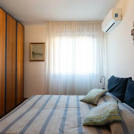 Two Bedrooms Ac Lake View By Rentallcomo Комо